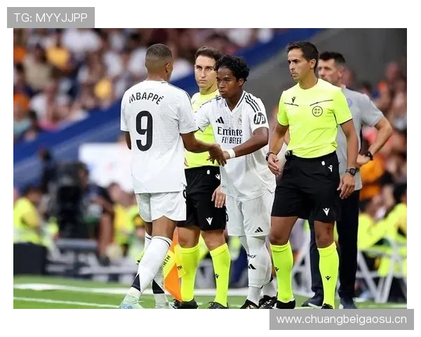 恩德里克与姆巴佩成长路径对比分析 恩德里克与姆巴佩成长路径对比分析