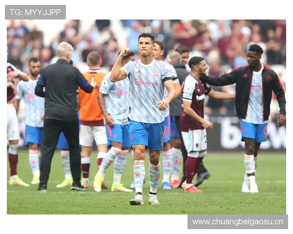 哈兰德与C罗早期进球能力对比:终结方式差异解析