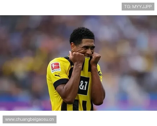 贝林厄姆从中场到影锋的位置变化与战术转型逻辑解析