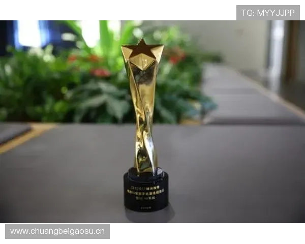 古力奖杯摆一堆，手机里竟然全是家常照——我对冠军的消费观一下子好奇起来